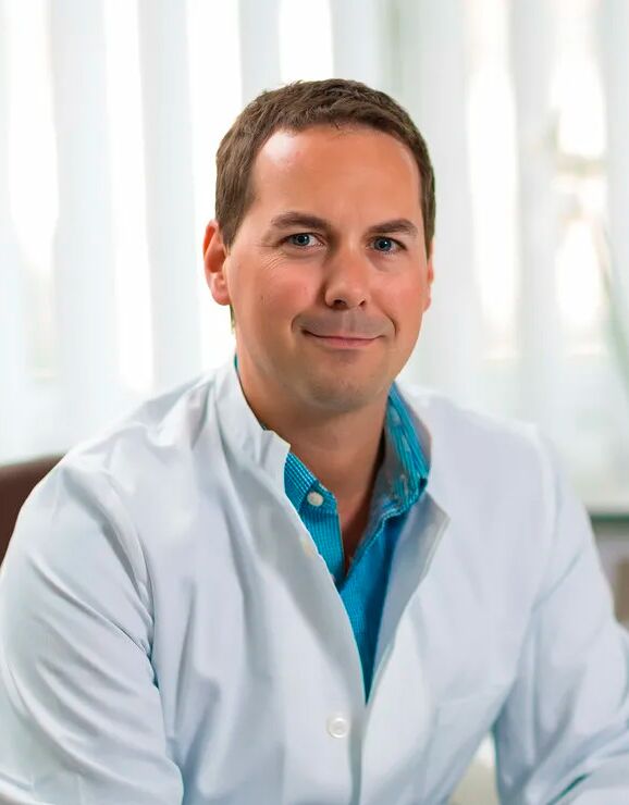 Doctor Orthopedist Jan Übellacker